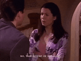 season 1 netflix GIF by Gilmore Girls 