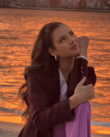 Miss International Chile GIF