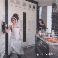 Eliana GIF