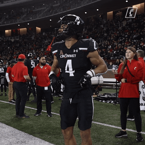 College Sports Dancing GIF by Cincinnati Bearcats