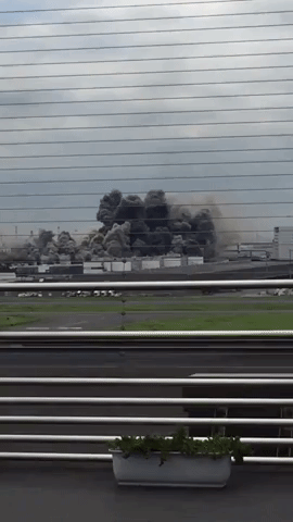 Fire Breaks Out at Factory Near Tokyo's Haneda Airport