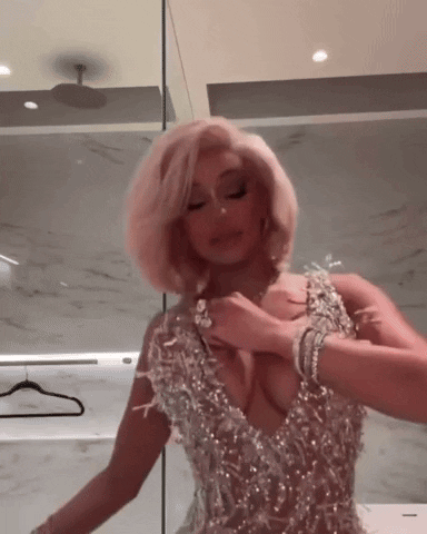 HotGirlJay99 saweetie GIF