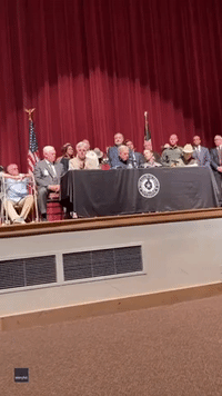 Beto O'Rourke Confronts Texas Governor Greg Abbott at Uvalde Shooting Press Conference