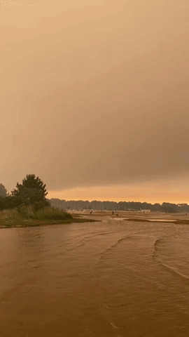 Gironde Moves to Red Alert as Thousands Evacuated From Southwest France Fires
