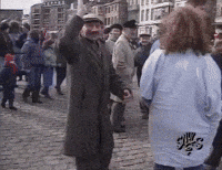 Snuls weird carnaval danse bizarre GIF