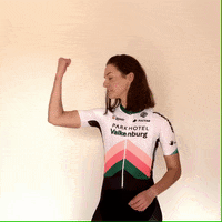 pushingdreamsnl kiss win strong strength GIF