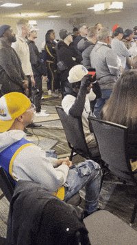 Glasses Boss GIF by H2O Promotion