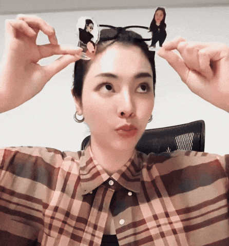Faye Peraya GIF