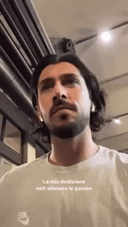 iamlucagervasi occhiolino lucagervasi gervasi GIF