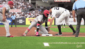 Yell De La Cruz GIF by Cincinnati Reds