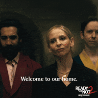 Sarah Michelle Gellar Housewarming GIF by Searchlight Pictures