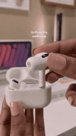 shirleyescudero giphygifmaker GIF