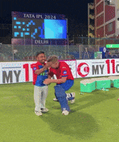 vibhuvarshney delhicapitals David Warner vibhu bhai vibhu varshney GIF