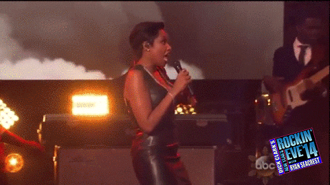jennifer hudson GIF by New Year's Rockin' Eve