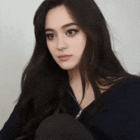 Cute Girl Wtf GIF