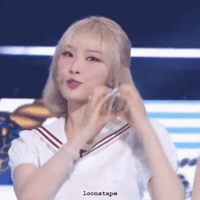 Loona Kpop GIF