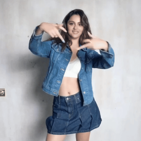 aneetwood  GIF