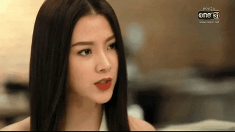 vienewsvn giphyupload chiếc lá cuốn bay chiec la cuon bay tap 17 chiec la bay tap 17 GIF