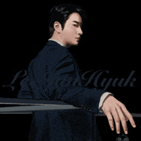 이준혁 GIF