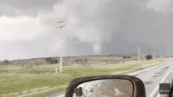 'Going Down in the Record Books': Storm Chaser Films Tornado Churning in Oklahoma
