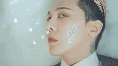G-Dragon Vip GIF