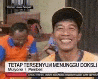 Timpa Teks GIF