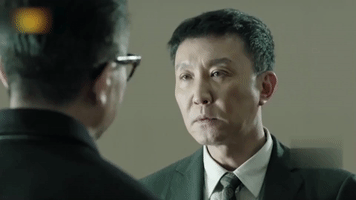 ren min de ming yi GIF