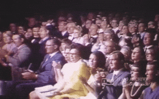 Crowd Applause!
