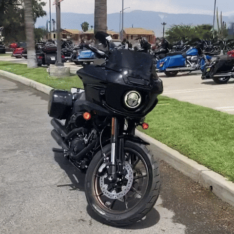 Motorcycle Throwback GIF by Quaidhd