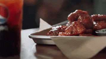 bwwings hungry spicy nom hangry GIF