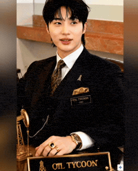 Byeonwooseok GIF