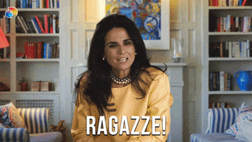 Cosa Dici Real Housewives GIF by discovery+