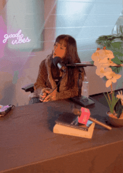 Podcast Interview GIF by reggaetonconlagata