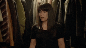 broadcity season 2 episode 9 broad city coat check GIF