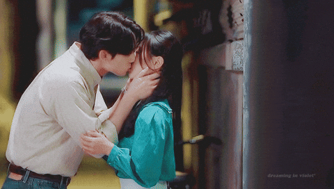 djisnfefw giphyupload GIF