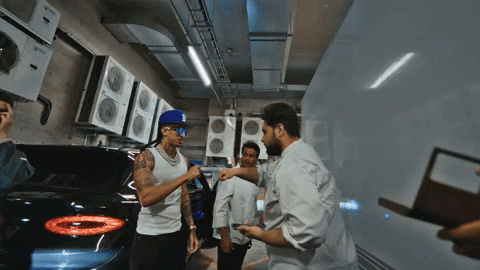 Fans Restaurant GIF by D-Block Europe