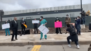 'Healthcare Workers for Socialism' Demonstrate for Amazon Employees
