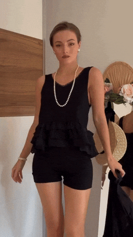 Prettyinside giphyupload GIF