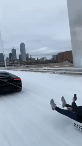 Texan With a Lamborghini Makes the Most of Dallas Snow