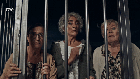 Estoy Vivo Bus GIF by Globomedia