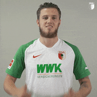 Football Thumbs Up GIF by FC Augsburg 1907