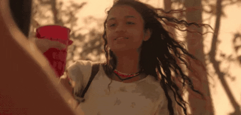 FebreTeen giphygifmaker kiara outer banks madison bailey GIF