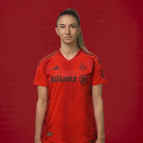 Womens Soccer Football GIF by FC Bayern Women