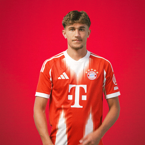 Bischof Armeverschränken GIF by FC Bayern Munich
