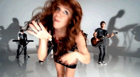 7 things GIF