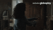 Killing Eve Champagne GIF by globoplay