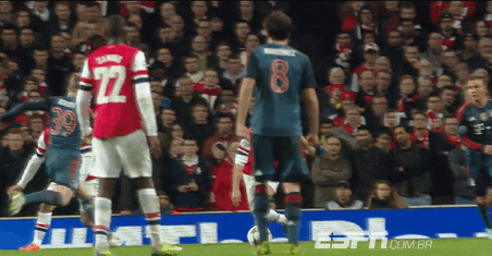 toni kroos GIF