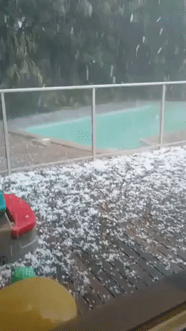 Sydney North Shore Gets Lashed by Hailstones