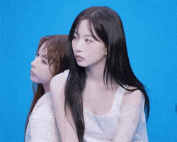 Haewon Photo Shot GIF