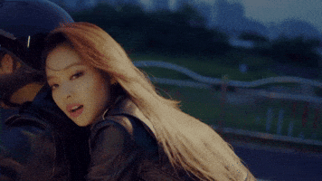 jennie kim GIF